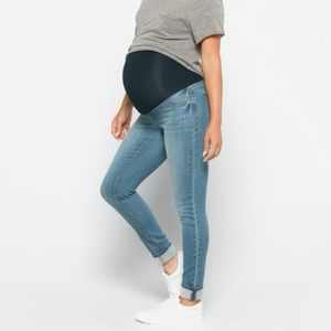 NWOT 1822 Denim Avah Cuffed Maternity Skinny Jean